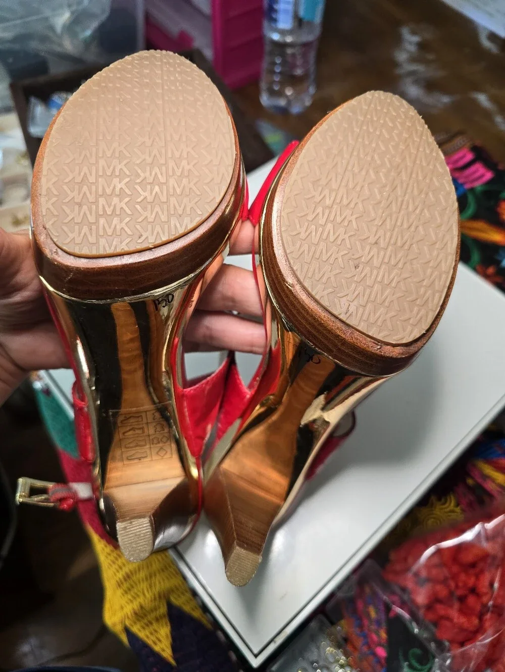 💥💥💥SALE!!!Michael Kors Red Patent Leather T-Strap Heels with Gold MK Accent